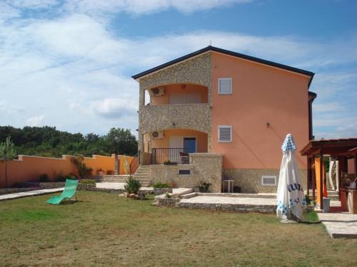 Imagen general del Hotel Villa Orange, Medulin. Foto 11