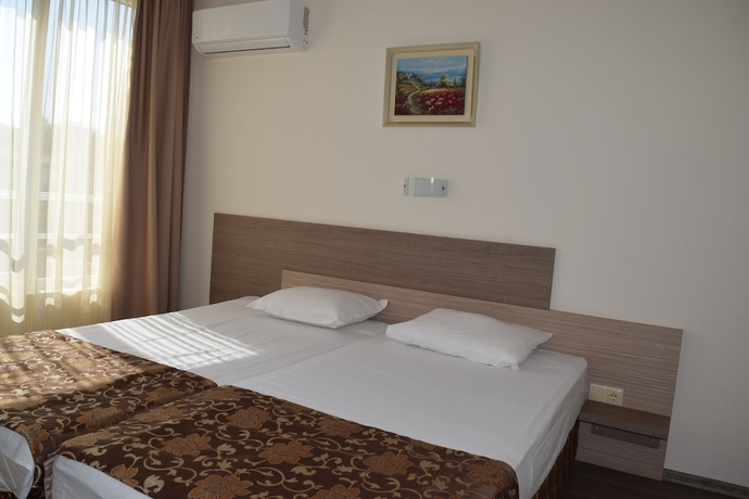 Imagen de la habitación del Hotel Villa Orange, Sozopol. Foto 14