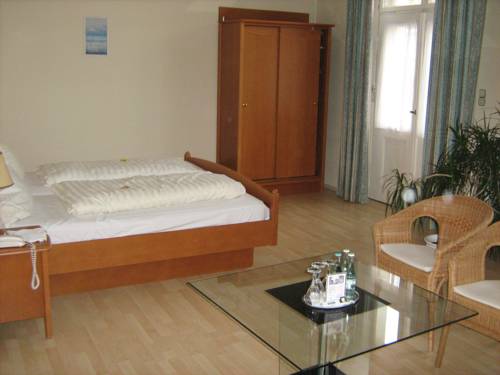 Imagen de la habitación del Hotel Villa Oranien Restaurant. Foto 10