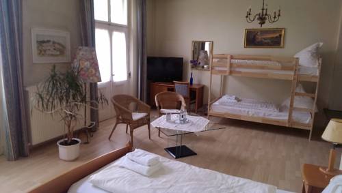 Imagen de la habitación del Hotel Villa Oranien Restaurant. Foto 12