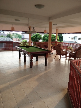 Imagen de los exteriores del Hotel Villa Oranje. Foto 10