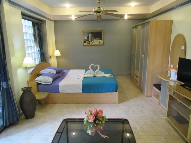 Imagen de la habitación del Hotel Villa Oranje Pattaya. Foto 6