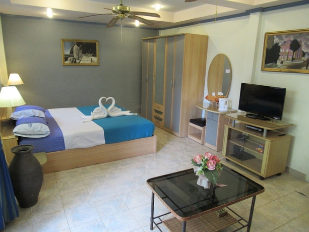 Imagen de la habitación del Hotel Villa Oranje Pattaya. Foto 7