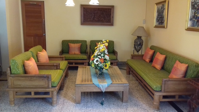Imagen de la habitación del Hotel Villa Oranje Pattaya. Foto 16