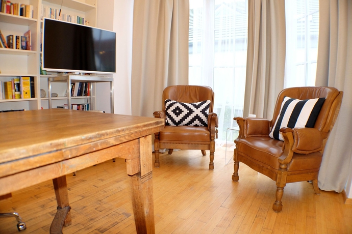 Imagen de la habitación del Hotel Villa Orchard Frankfurt. Foto 6