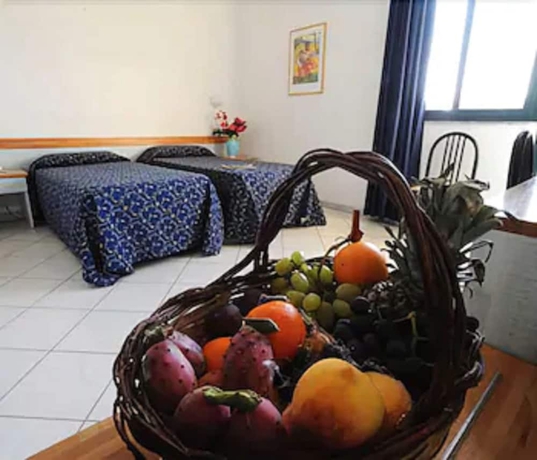 Imagen de la habitación del Hotel Villa Orchidea, Vittoria. Foto 6