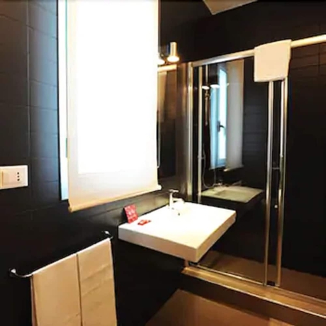 Imagen de la habitación del Hotel Villa Orchidea, Vittoria. Foto 9