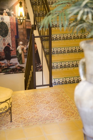 Imagen de los interiores del Hotel Villa Oriental and Restaurant. Foto 10