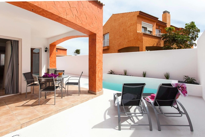 Imagen de los exteriores del Hotel Villa Orión. Foto 11