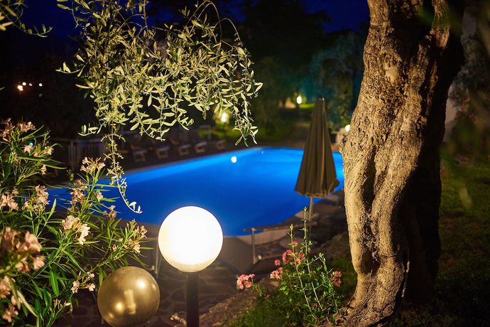 Imagen de la piscina del Hotel Villa Orizzonte, Cassone. Foto 16