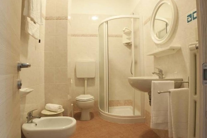 Imagen de la habitación del Hotel Villa Orizzonte. Foto 8