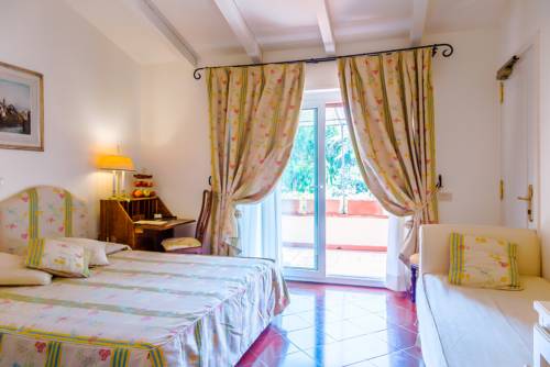 Imagen de la habitación del Hotel Villa Ottone. Foto 3