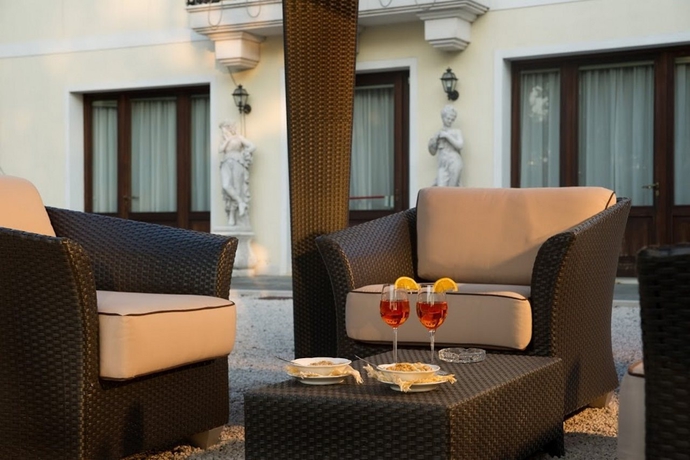 Imagen general del Hotel Villa Pace Park Bolognese. Foto 15