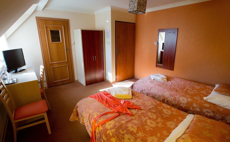 Imagen de la habitación del Hotel Villa Palladium. Foto 7