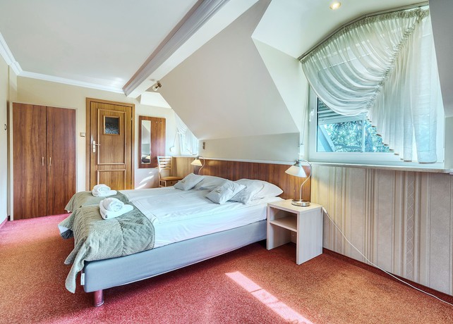 Imagen de la habitación del Hotel Villa Palladium. Foto 15