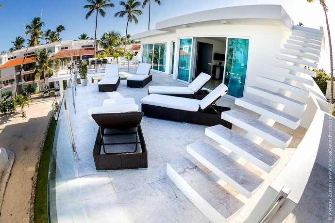 Imagen general del Hotel Villa Pandora Luxury Beachfront Villa in Los Corales Bavaro. Foto 15