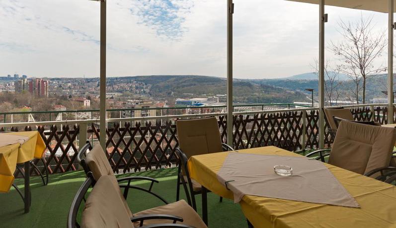 Imagen del bar/restaurante del Hotel Villa Panorama. Foto 5