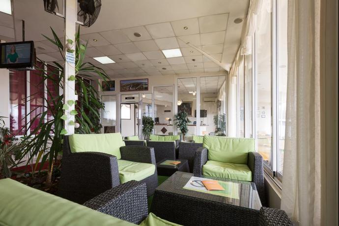 Imagen de los interiores del Hotel Villa Panorama. Foto 17