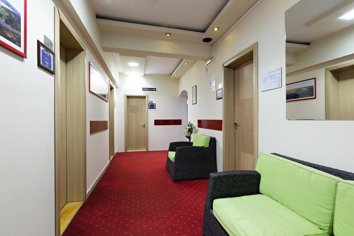 Imagen de los interiores del Hotel Villa Panorama. Foto 18