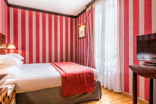 Imagen de la habitación del Hotel Villa Pantheon, Barrio Latino-Pante&oacute;n. Foto 9