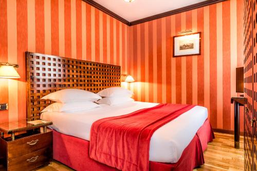 Imagen de la habitación del Hotel Villa Pantheon. Foto 12