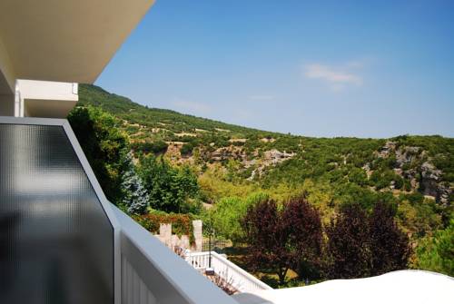 Imagen de la habitación del Hotel Villa Pantheon, Litochoro. Foto 4