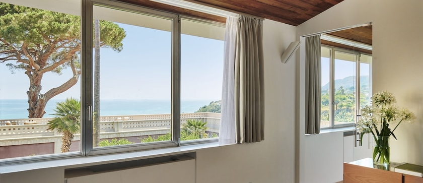 Imagen de la habitación del Hotel Villa Paola. Foto 13