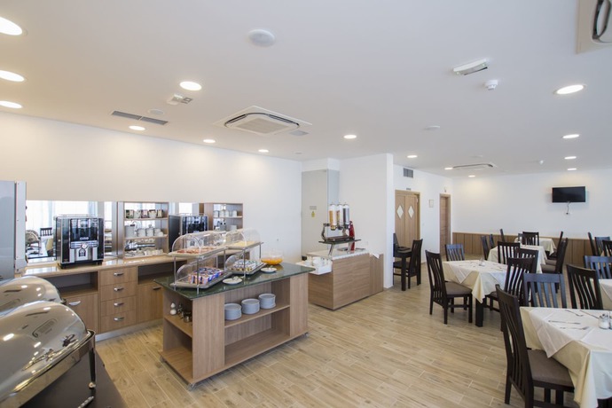 Imagen de los interiores del Hotel Villa Paradiso 2. Foto 11