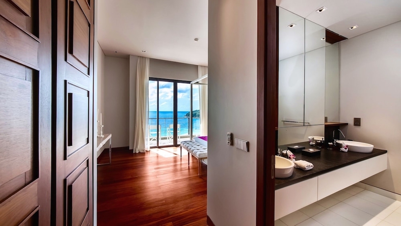 Imagen de la habitación del Hotel Villa Paradiso, Nai Thon Beach. Foto 7