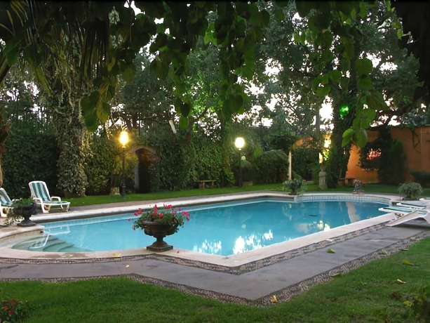 Imagen de la piscina del Hotel Villa Paradiso dell'Etna. Foto 15