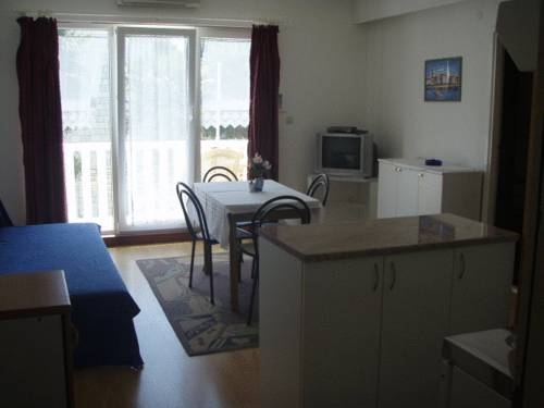 Imagen general del Hotel Villa Park, Brodarica. Foto 10