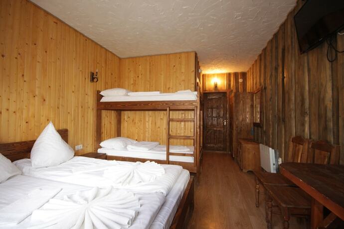Imagen de la habitación del Hotel Villa Parlament. Foto 17