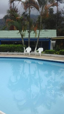 Imagen de la piscina del Hotel Villa Paz. Foto 14