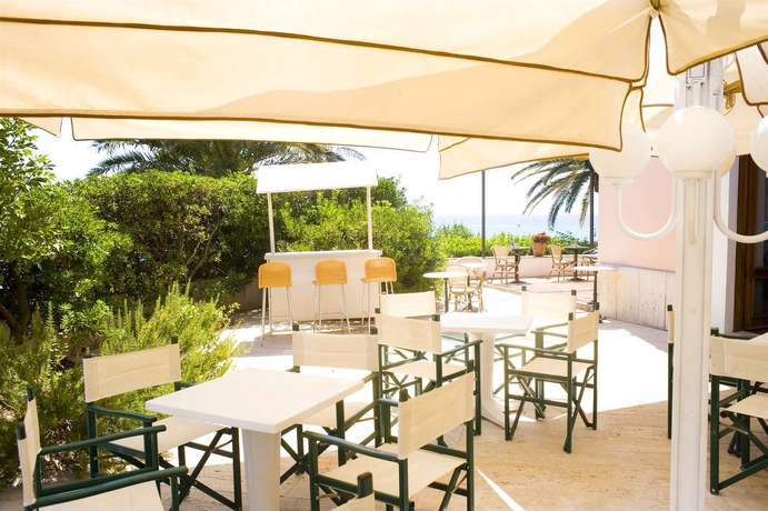 Imagen de los exteriores del Hotel Villa Penelope. Foto 6