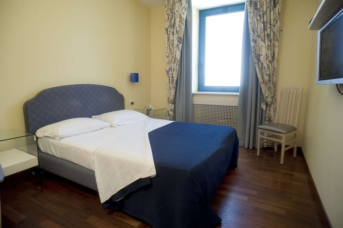 Imagen de la habitación del Hotel Villa Penelope. Foto 4