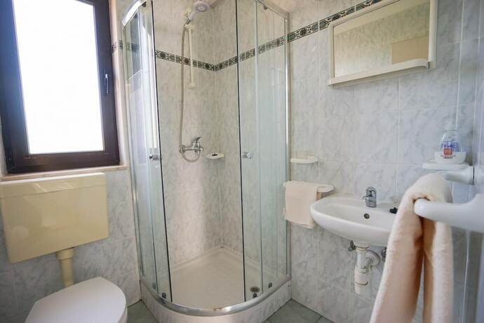 Imagen general del Hotel Villa Petra in Bibinje. Foto 4