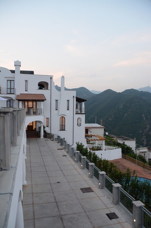 Imagen de los exteriores del Hotel Villa Piedimonte. Foto 14