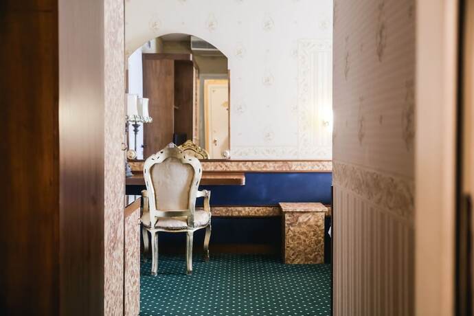 Imagen de la habitación del Hotel Villa Pigalle, Belvedere. Foto 15
