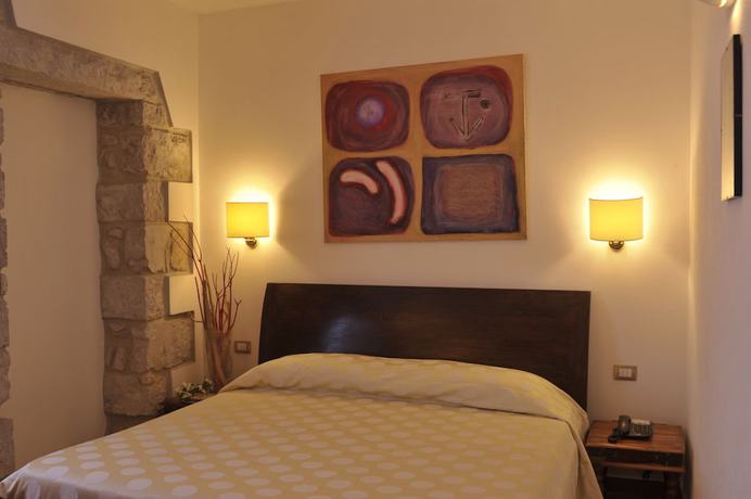 Imagen de la habitación del Hotel Villa Pimpina. Foto 10