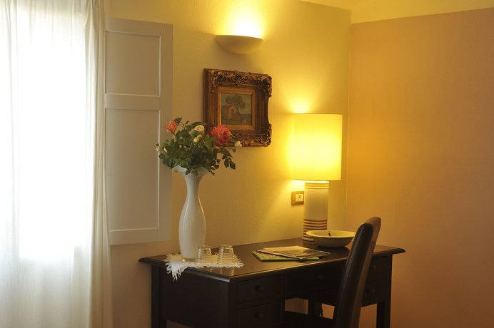 Imagen de la habitación del Hotel Villa Pimpina. Foto 11