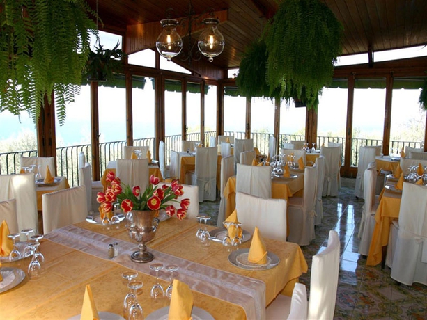 Imagen general del Hotel Villa Pina Antico Francischiello. Foto 7