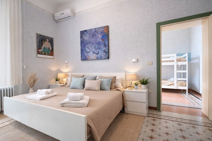 Imagen de la habitación del Hotel Villa Pina. Foto 10
