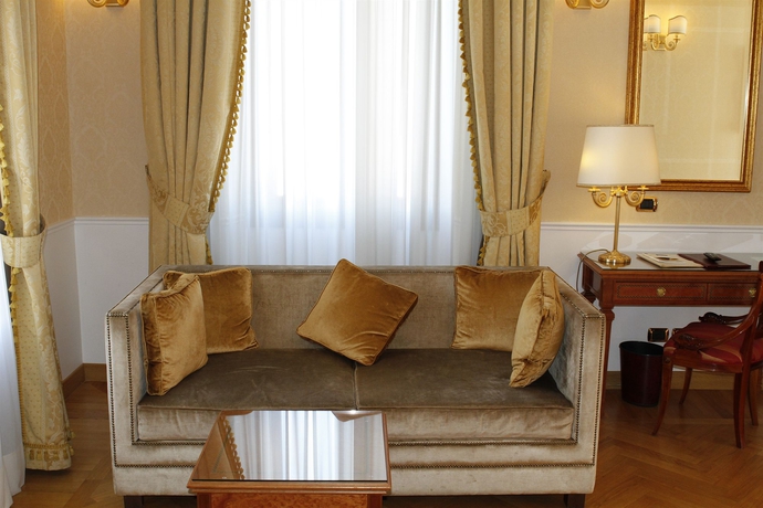 Imagen de los interiores del Hotel Villa Pinciana. Foto 15