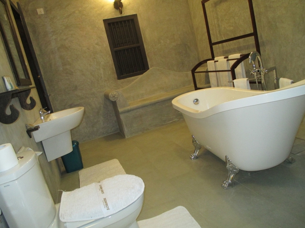 Imagen de la habitación del Hotel Villa Pinnawala And Restaurant. Foto 4