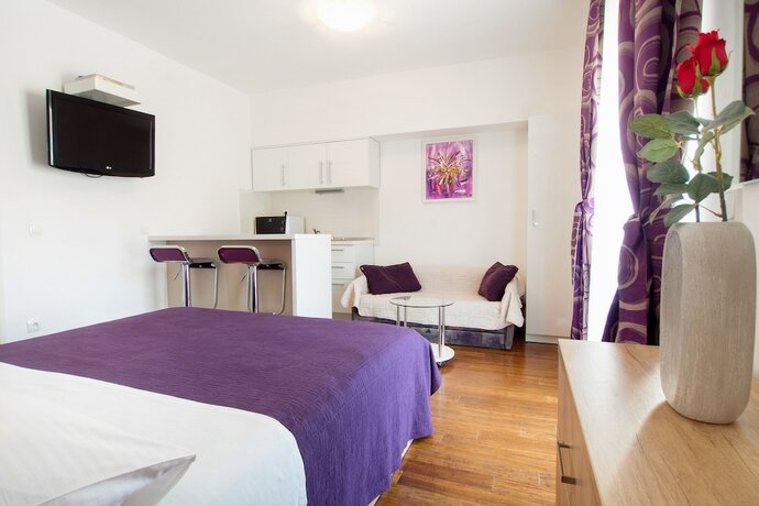 Imagen de la habitación del Hotel Villa Pinocchio. Foto 19