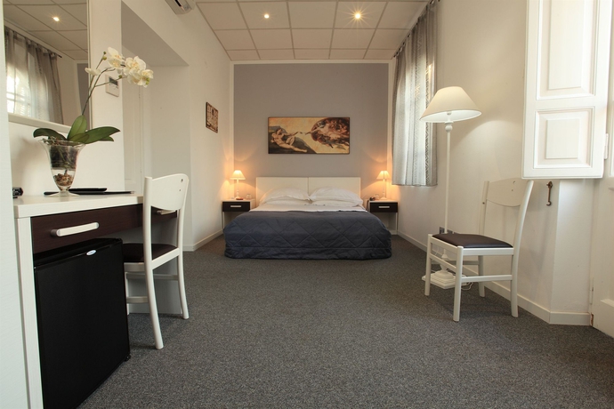 Imagen de la habitación del Hotel Villa Pirandello. Foto 5