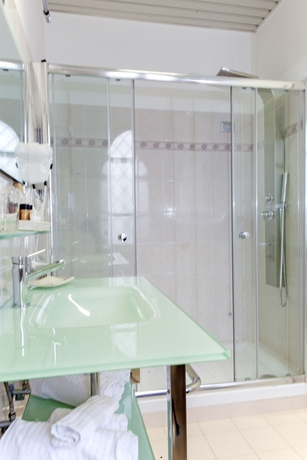 Imagen de la habitación del Hotel Villa Pirandello. Foto 9