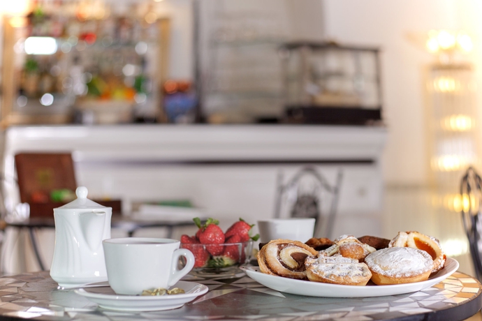 Imagen del bar/restaurante del Hotel Villa Pirandello. Foto 4