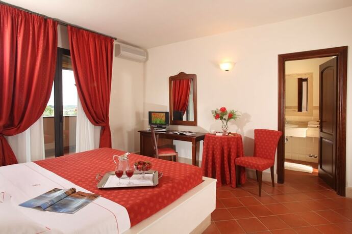 Imagen de la habitación del Hotel Villa Poggio Chiaro. Foto 15
