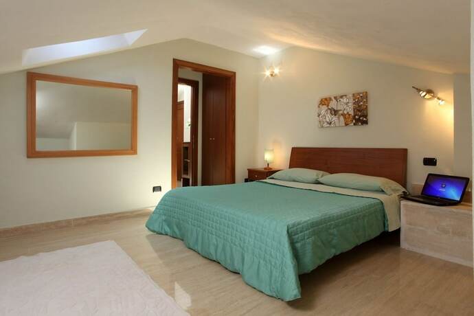 Imagen de la habitación del Hotel Villa Poggio Chiaro. Foto 19